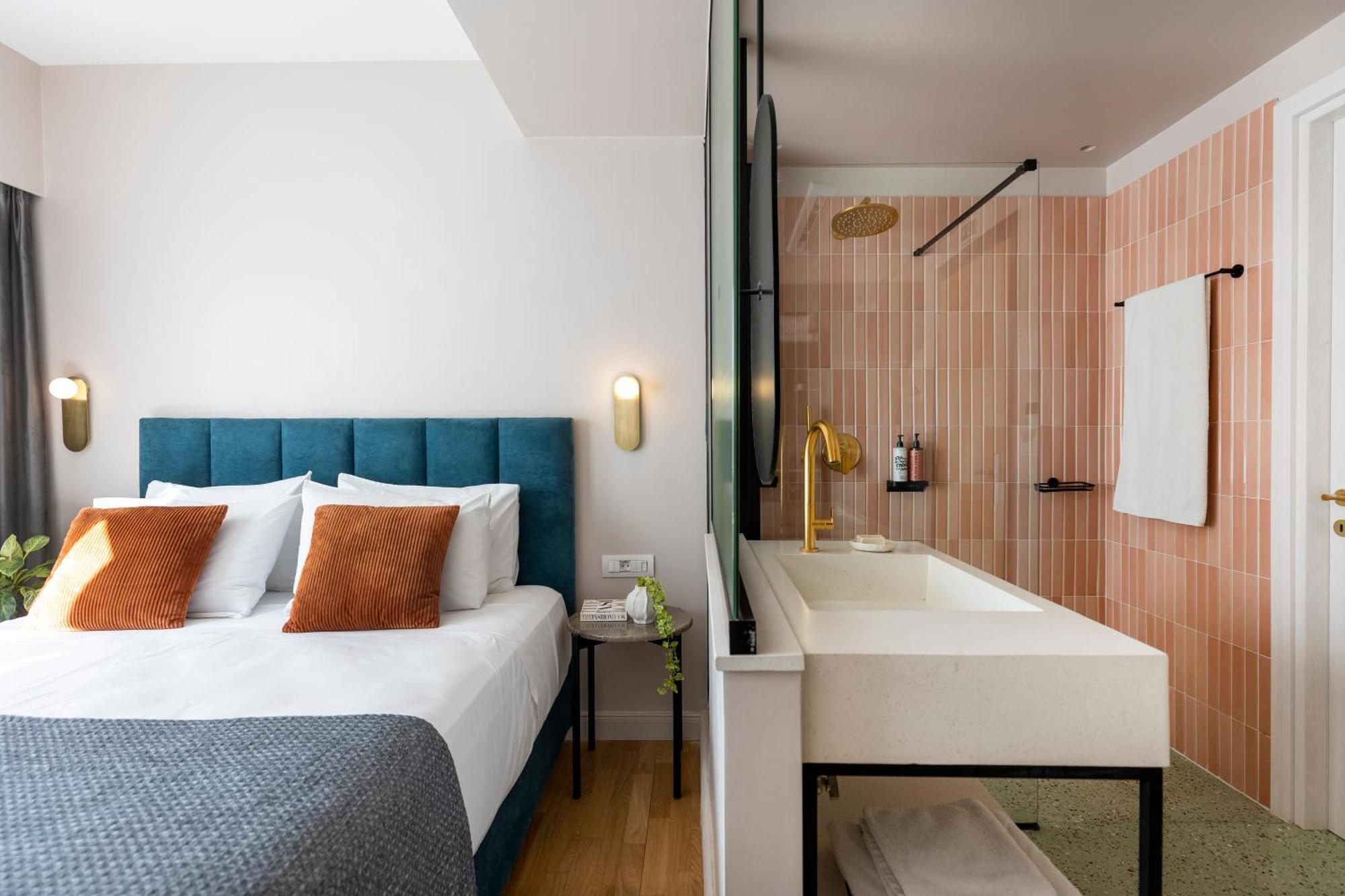 Double or Twin Room Balcony